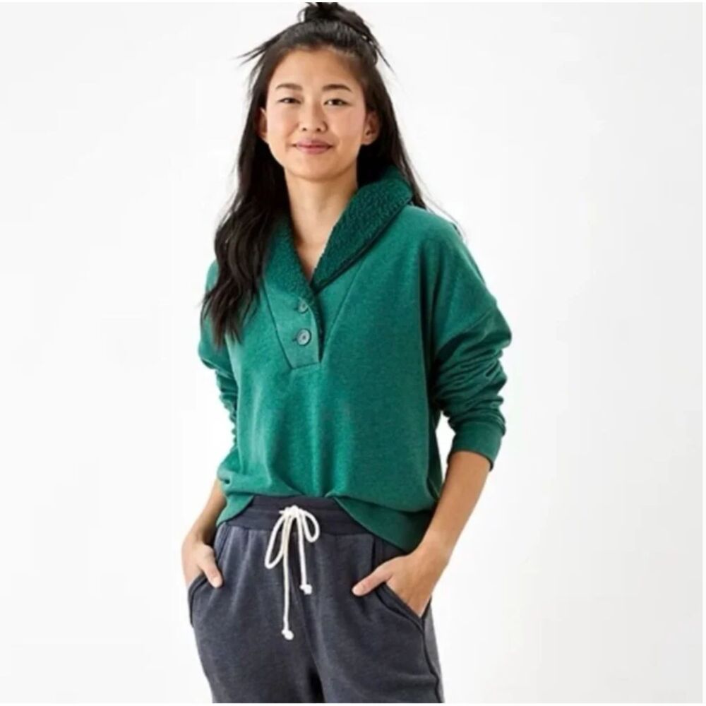 American Eagle Sherpa Lined Cowl Neck Sweatshirt Green Women’s Medium
